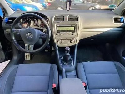 Negru Utilizat 2011 VW Golf VI Hatchback | 4.800 EUR (Preț OK)