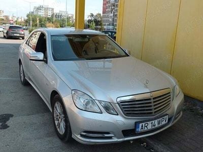Mercedes E200