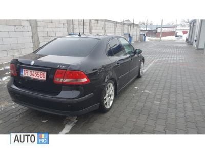 Second-hand Saab 9-3 125 CP (91 kW) 2003 Negru Berlinǎ