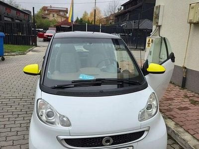 Culoarealb Second-hand 2013 Smart ForTwo Coupé Coupe | 5.300 EUR (Puțin scump)