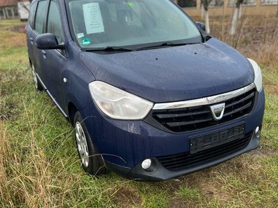 second-hand Dacia Lodgy 1.2i. 7 locuri. 2013