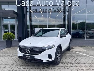 Mercedes EQA250+