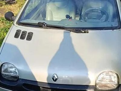 Utilizat 1999 Renault Twingo Hatchback | 600 EUR
