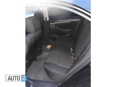 Utilizat 2007 Toyota Avensis Berlinǎ | 6.800 EUR