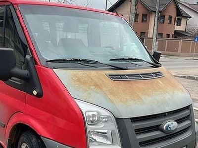 Second-hand Ford Transit 85 CP (62 kW) 2009 Culoarerosu Monovolum
