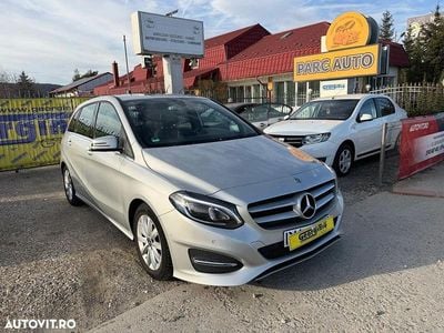 Culoareargint Second-hand 2017 Mercedes B180 Edition Monovolum | 8.990 EUR (Preț OK)