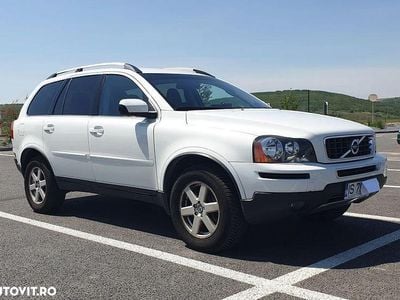 Second-hand Volvo XC90 Executive 200 CP (147 kW) 2011 Culoarealb SUV