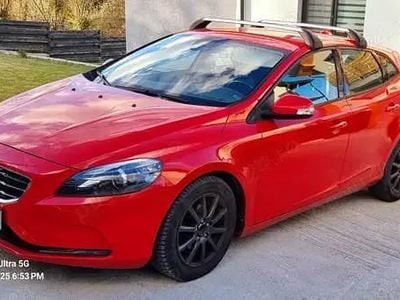 Second-hand 2013 Volvo V40 You! Hatchback | 5.700 EUR (Preț bun)