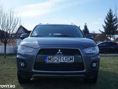 second-hand Mitsubishi Outlander 2.2 DI-D 4WD TC-SST Instyle