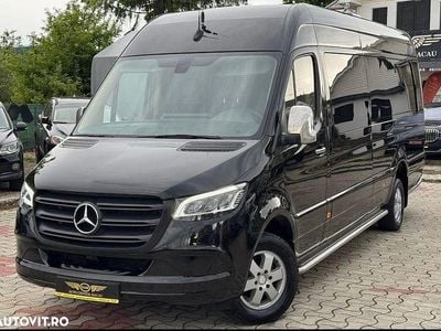 Second-hand Mercedes Sprinter 190 CP (139 kW) 2020 Culoarenegru Van
