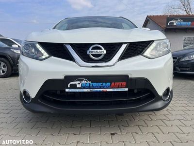 second-hand Nissan Qashqai 1.6 DCi 4 x 4 DPF tekna