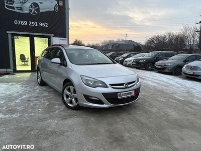 Second-hand Opel Astra Cosmo 120 CP (88 kW) 2013 Culoareargint Break