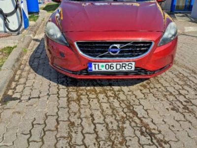 second-hand Volvo V40 motorizare 2000, D4