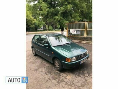 Verde Utilizat 1998 VW Polo Coupe | 550 EUR