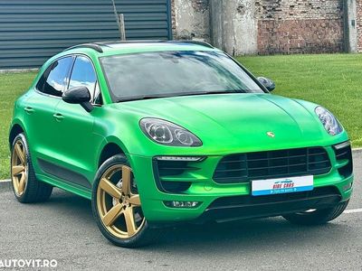 Porsche Macan S