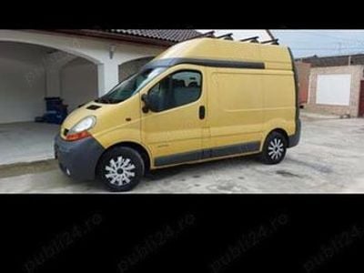 Utilizat 2005 Renault Trafic Monovolum | 4.500 EUR (Preț OK)