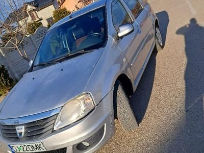 Utilizat 2009 Dacia Logan Hatchback | 2.100 EUR