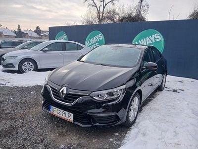 Alb Utilizat 2019 Renault Mégane IV Berlinǎ | 12.950 EUR (Super Preț)