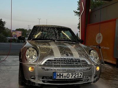 Culoaregri Second-hand 2005 Mini ONE Hatchback | 2.300 EUR