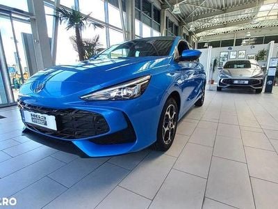Second-hand MG MG3 102 CP (75 kW) 2024 Albastru Hatchback