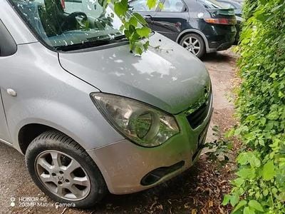 Argintiu Utilizat 2011 Opel Agila Hatchback | 5.000 EUR