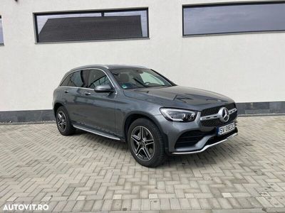 Mercedes GLC300e