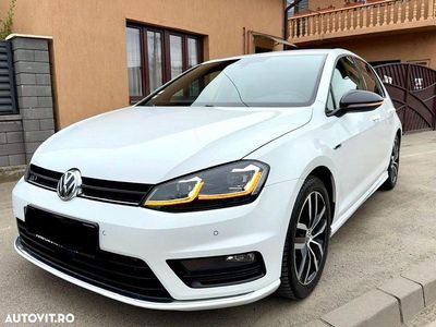 Culoarealb Utilizat 2014 VW Golf VII | 11.490 EUR (Scump)
