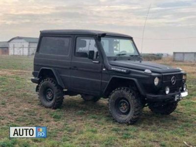 Negru Utilizat 1987 Mercedes G300 SUV | 15.900 EUR