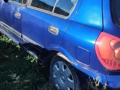 Utilizat 2003 Nissan Almera Hatchback | 800 EUR