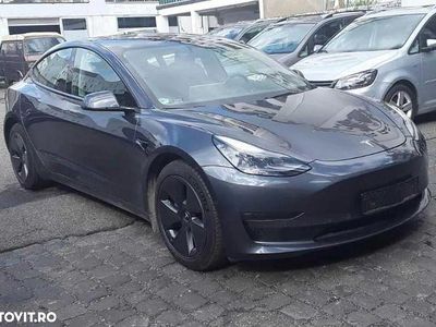 Culoaregri Utilizat 2021 Tesla Model 3 Berlinǎ | 32.501 EUR (Puțin scump)