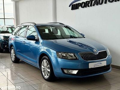 Culoarealbastru Utilizat 2017 Skoda Octavia Clever Break | 7.490 EUR (Puțin scump)