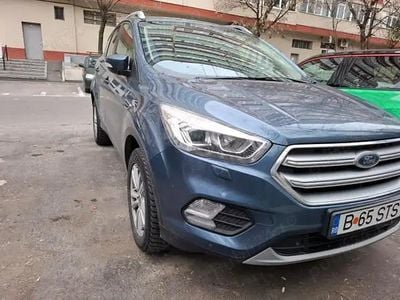 Second-hand Ford Kuga 176 CP (129 kW) 2019 Albastru SUV