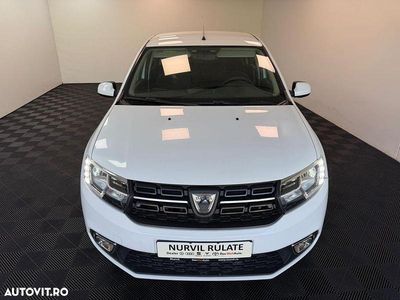 Second-hand Dacia Logan Lauréate 75 CP (55 kW) 2021 Culoarealb Berlinǎ