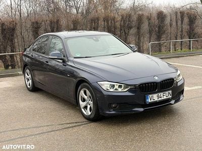 Second-hand BMW 320 163 CP (119 kW) 2015 Culoarealbastru Berlinǎ