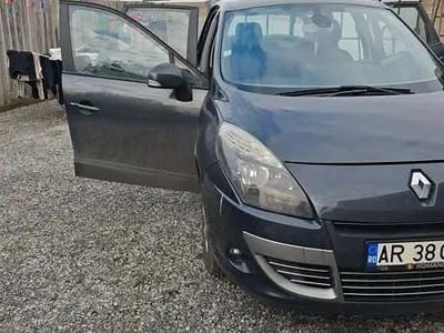 Second-hand Renault Scénic SE 100 CP (73 kW) 2011 Monovolum