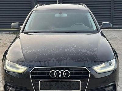Culoarenegru Utilizat 2013 Audi A4 Ambiente Break | 7.200 EUR (Preț bun)