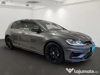 Utilizat 2019 VW Golf VII R Berlinǎ | 22.000 EUR