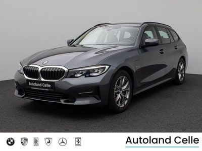 Utilizat 2022 BMW 320 Sport Line | 29.608 EUR (Super Preț)