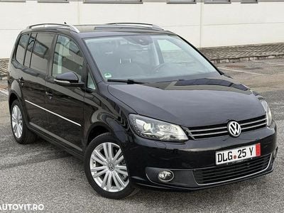 Second-hand VW Touran Highline 140 CP (102 kW) 2012 Culoarenegru Monovolum