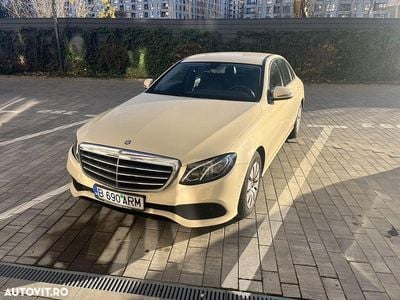 Culoaregalbeuriu Utilizat 2019 Mercedes E200 Berlinǎ | 14.800 EUR