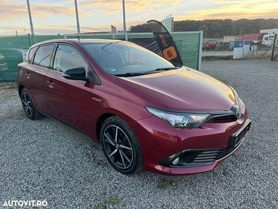 Culoarerosu Second-hand 2017 Toyota Auris Hybrid | 9.200 EUR (Puțin scump)