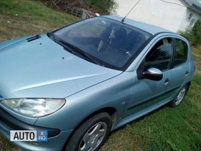 Second-hand Peugeot 206 75 CP (55 kW) 2001 Hatchback