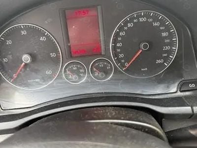 VW Golf V