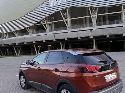 Culoaremaro Utilizat 2018 Peugeot 3008 Active SUV | 9.990 EUR (Preț bun)
