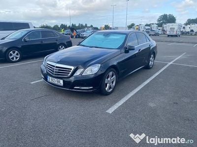 Mercedes E220