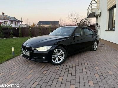 Culoarenegru Utilizat 2012 BMW 320 Sport Line Berlinǎ | 9.490 EUR (Super Preț)