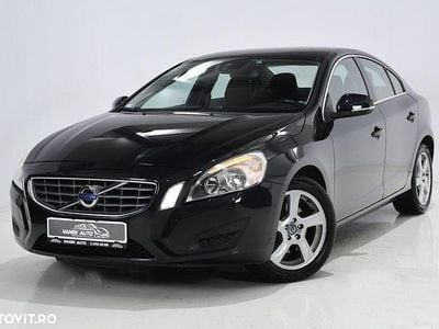 Culoarenegru Second-hand 2011 Volvo S60 Momentum Berlinǎ | 6.899 EUR (Preț OK)