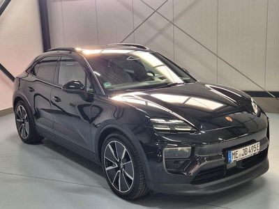 Utilizat 2024 Porsche Macan 4 Electric SUV | 106.138 EUR