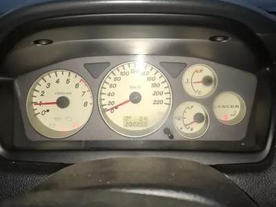 Utilizat 2005 Mitsubishi Lancer Berlinǎ | 900 EUR