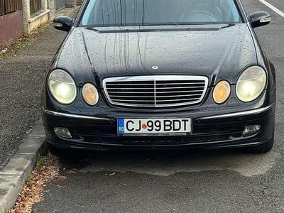 Mercedes E220